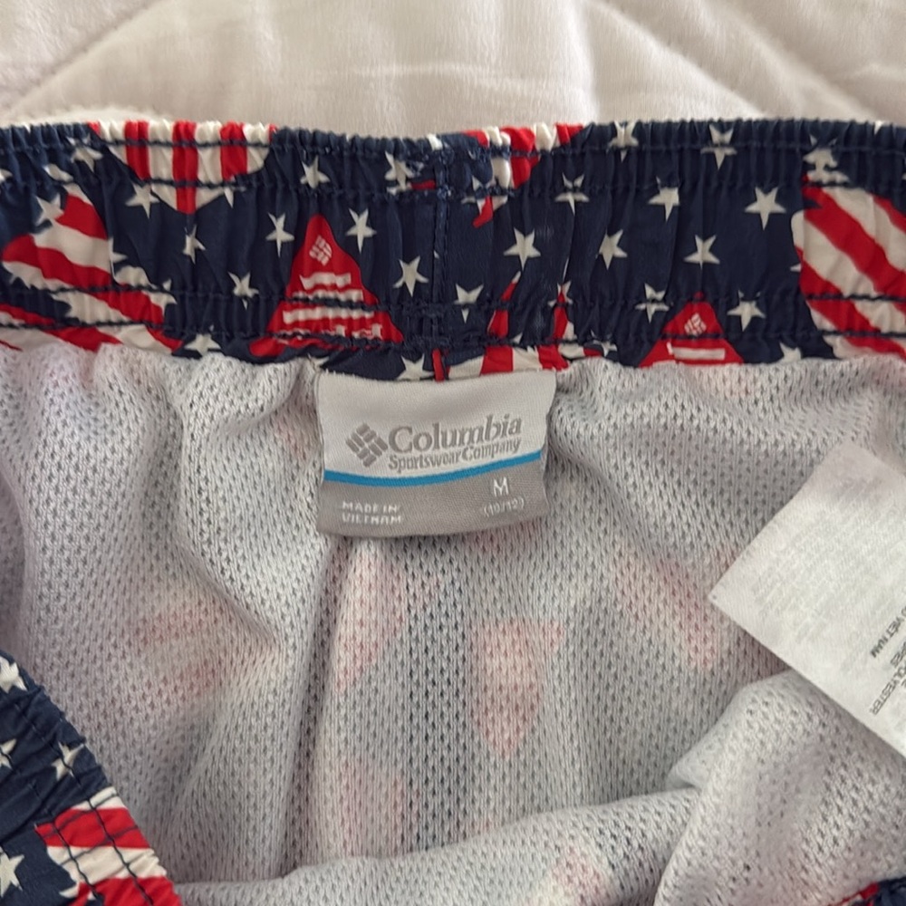 Boys Salt Life & Columbia Patriotic Swim Size Medium - Picture 5 of 5